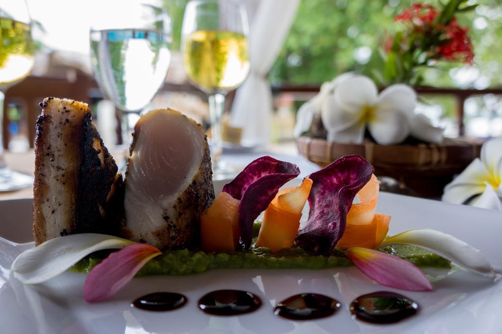 Siladen Resort & Spa Бунакен Экстерьер фото